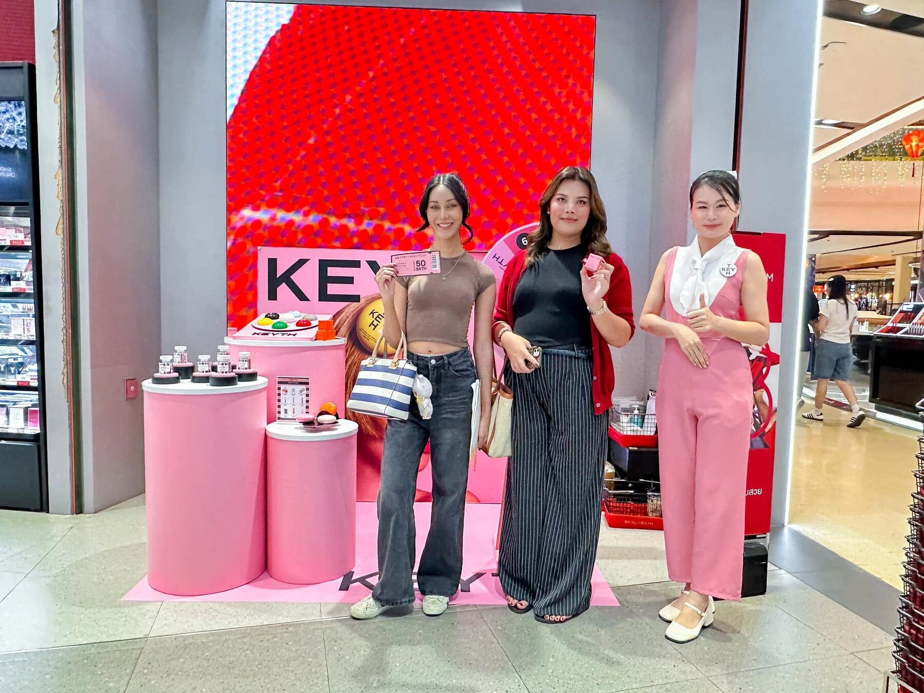 กิจกรรมทดลองผลิตภัณฑ์ภายในบูธ KEYTH