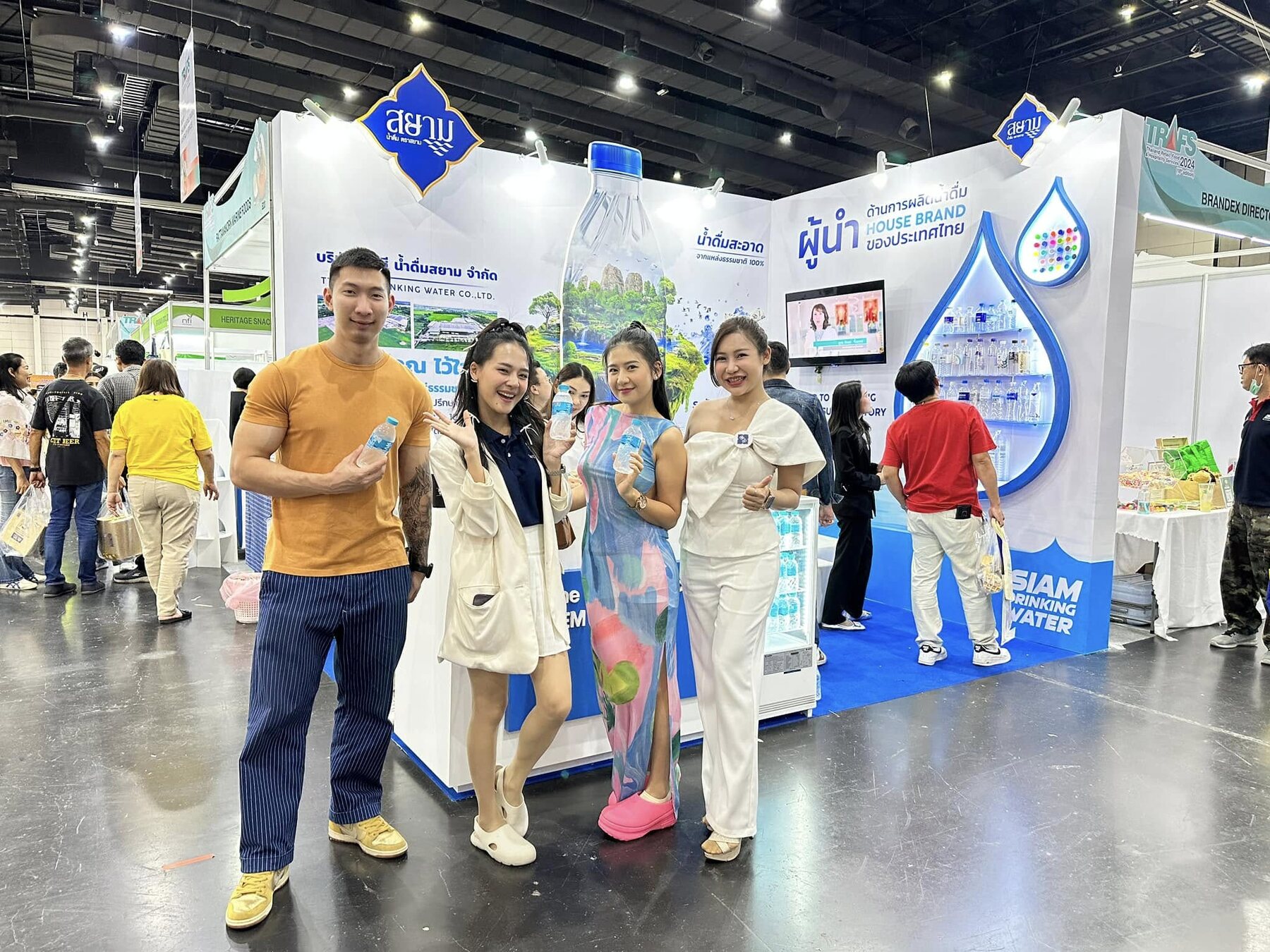 ภาพรวมการดำเนินงานบูธน้ำดื่มสยาม